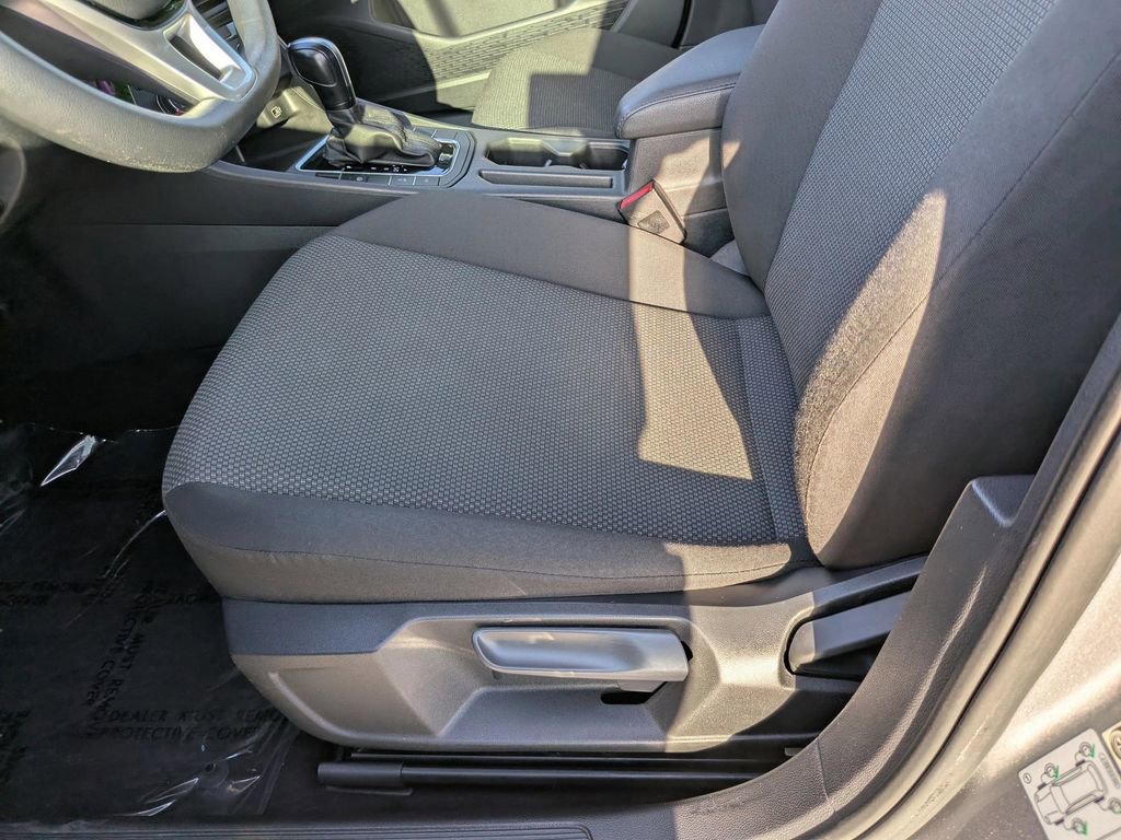 Used 2019 Volkswagen Jetta S w/ Driver Assistance Package FWD image 17