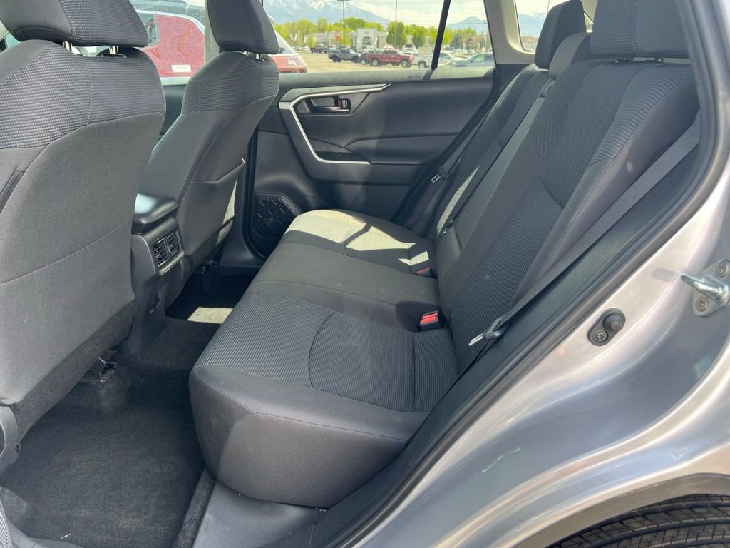 Used 2024 Toyota RAV4 LE AWD/4WD image 24