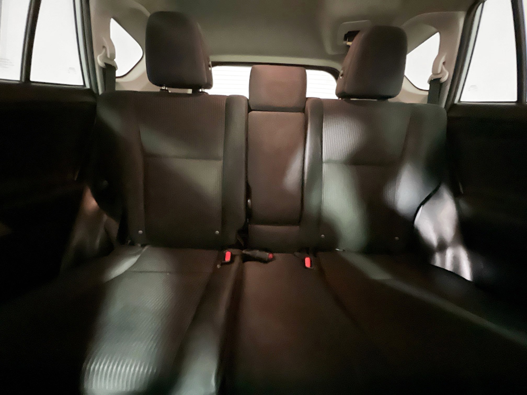 Used 2017 Toyota RAV4 LE image 32