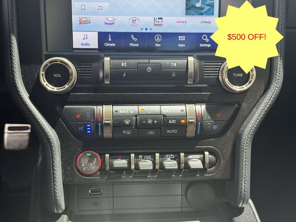 Used 2021 Ford Mustang Shelby GT500 w/ Technology Package RWD image 28