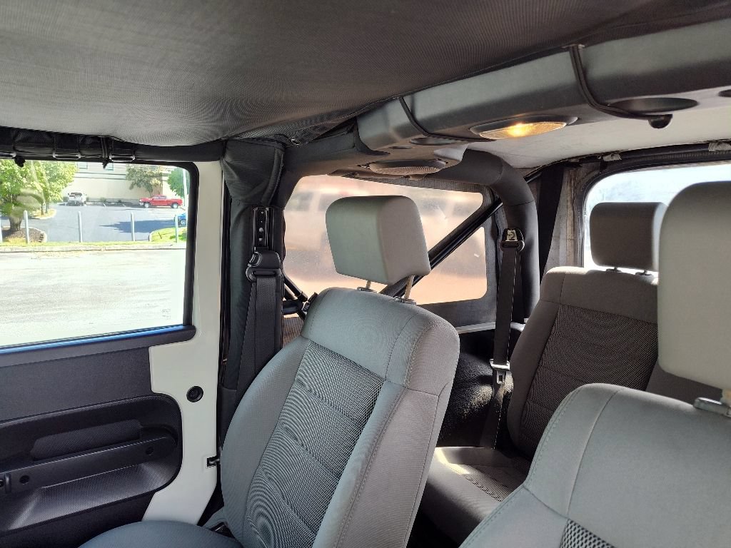 Used 2009 Jeep Wrangler Rubicon w/ PWR Convenience Group AWD/4WD image 10