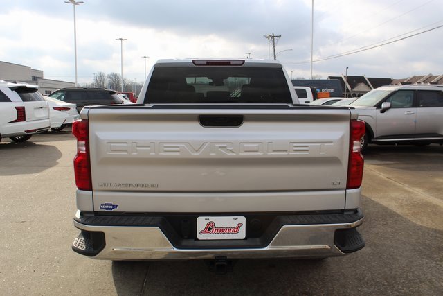 Used 2022 Chevrolet Silverado 1500 LT image 4