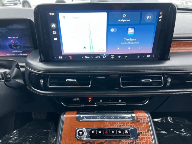 Used 2025 Lincoln Aviator Black Label w/ Black Label Special Edition image 26