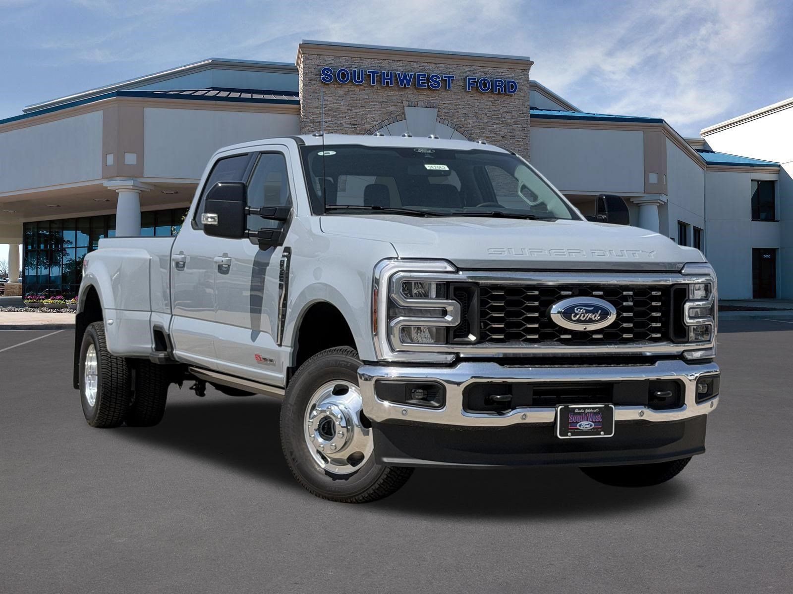 New 2026 Ford F350 Lariat w/ Lariat Ultimate Package AWD/4WD image 1