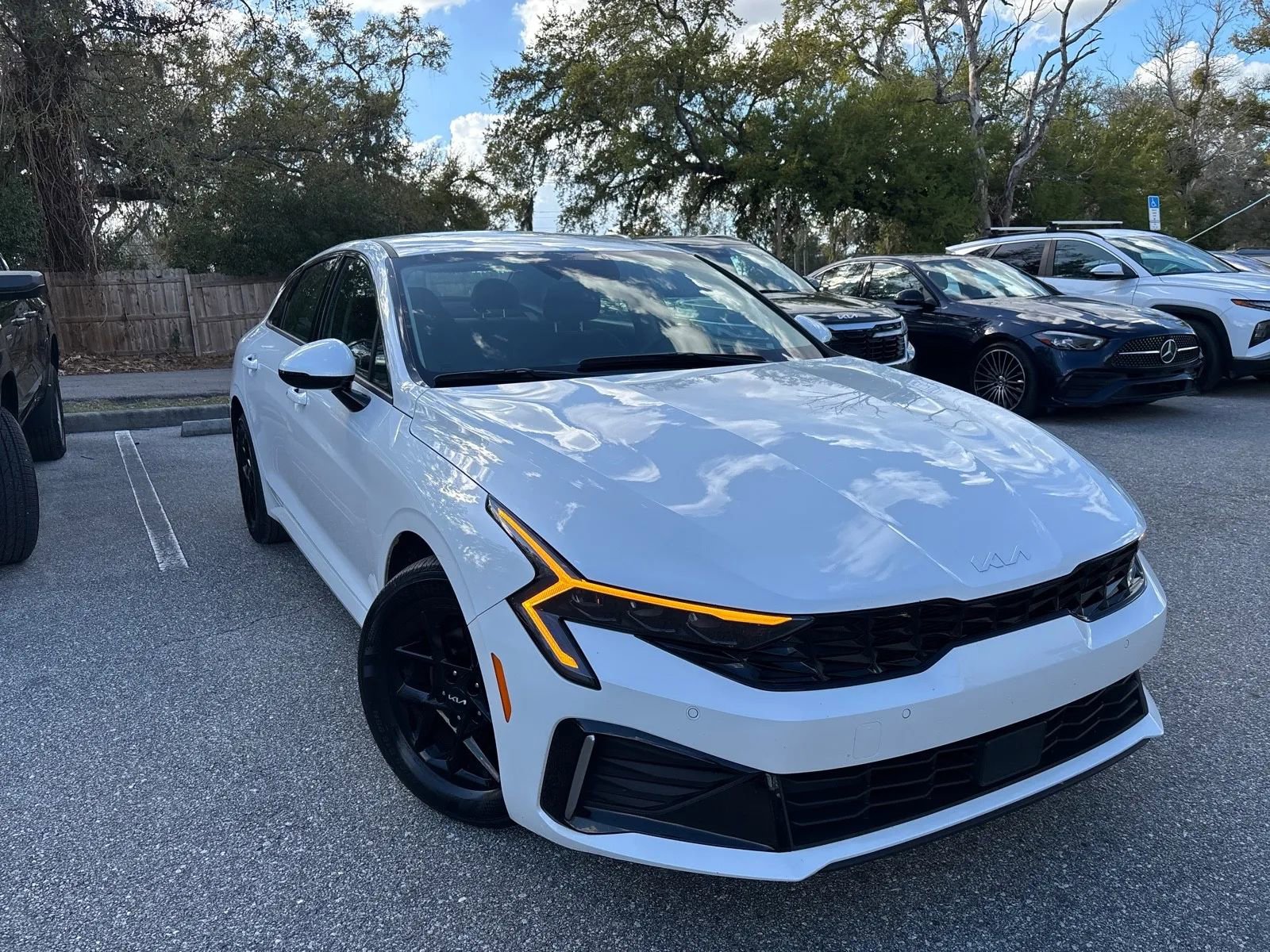 Used 2025 Kia K5 LXS FWD image 4