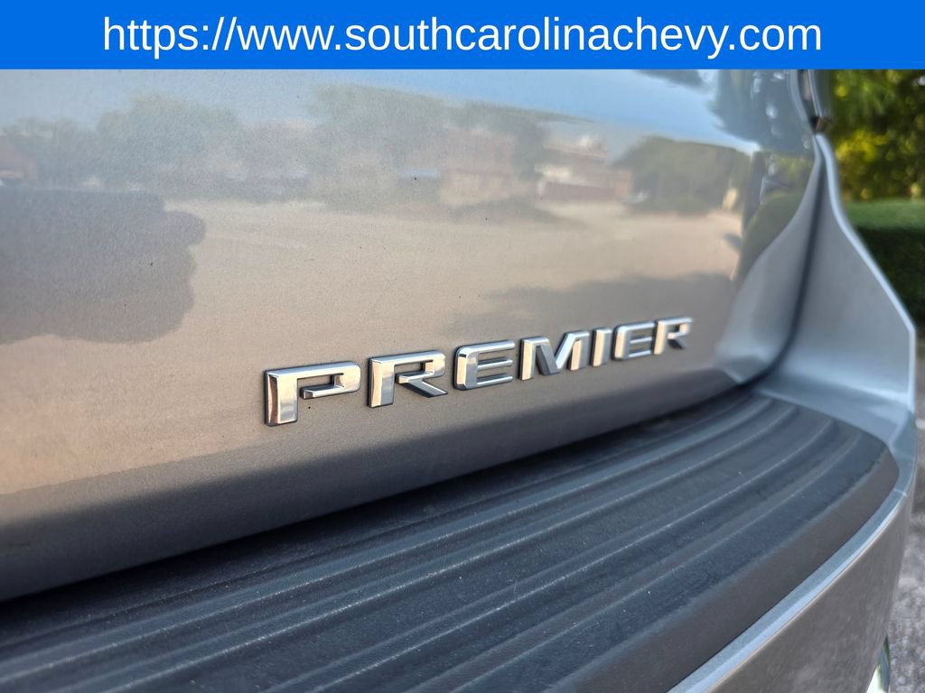 Used 2025 Chevrolet Tahoe Premier AWD/4WD image 36