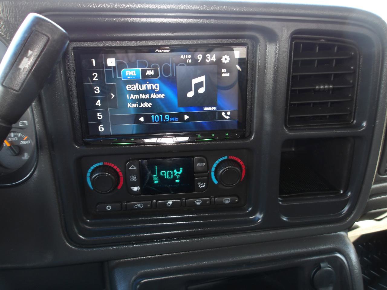 Used 2003 Chevrolet Avalanche 4x4 image 18