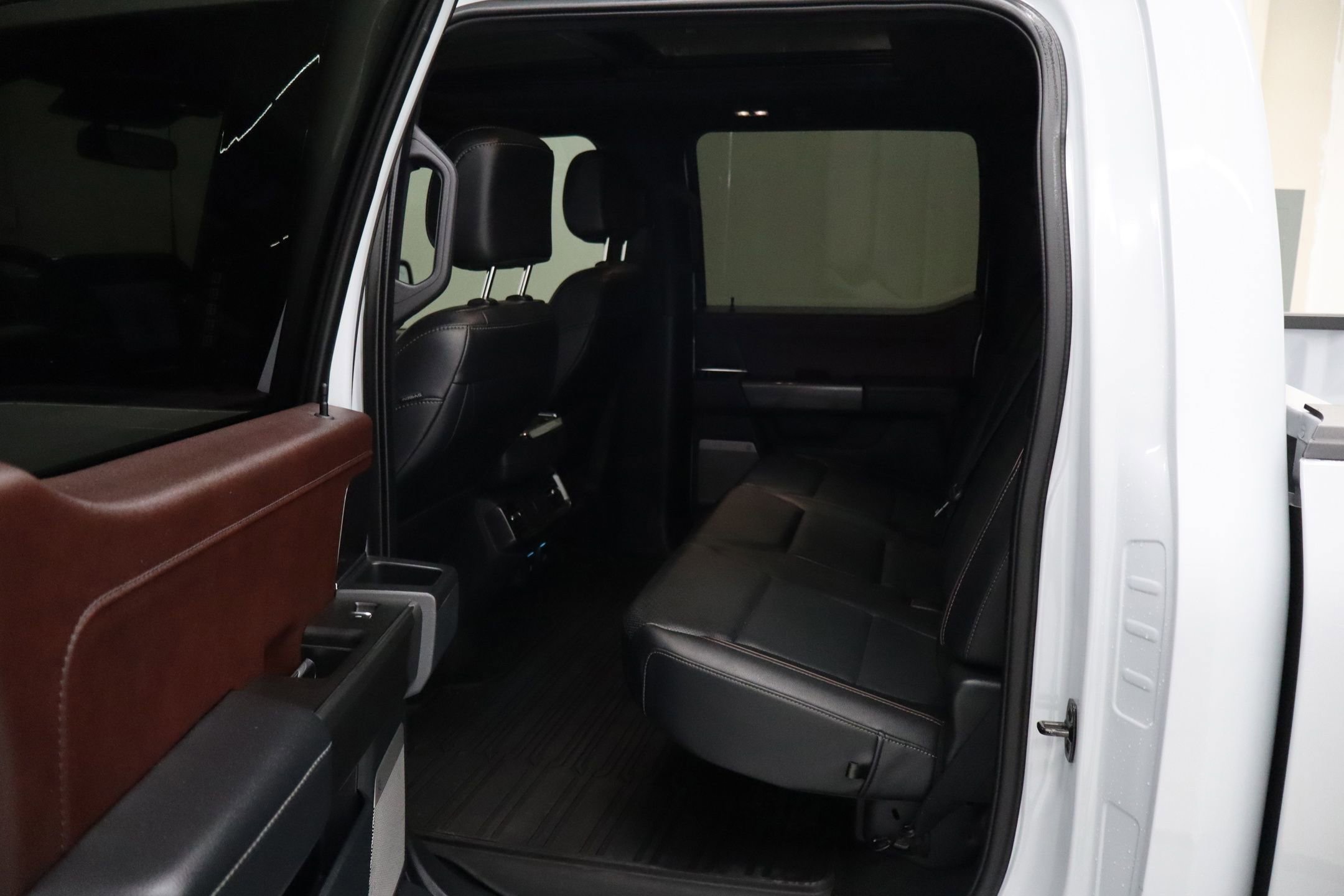 Used 2022 Ford F150 Lariat image 25