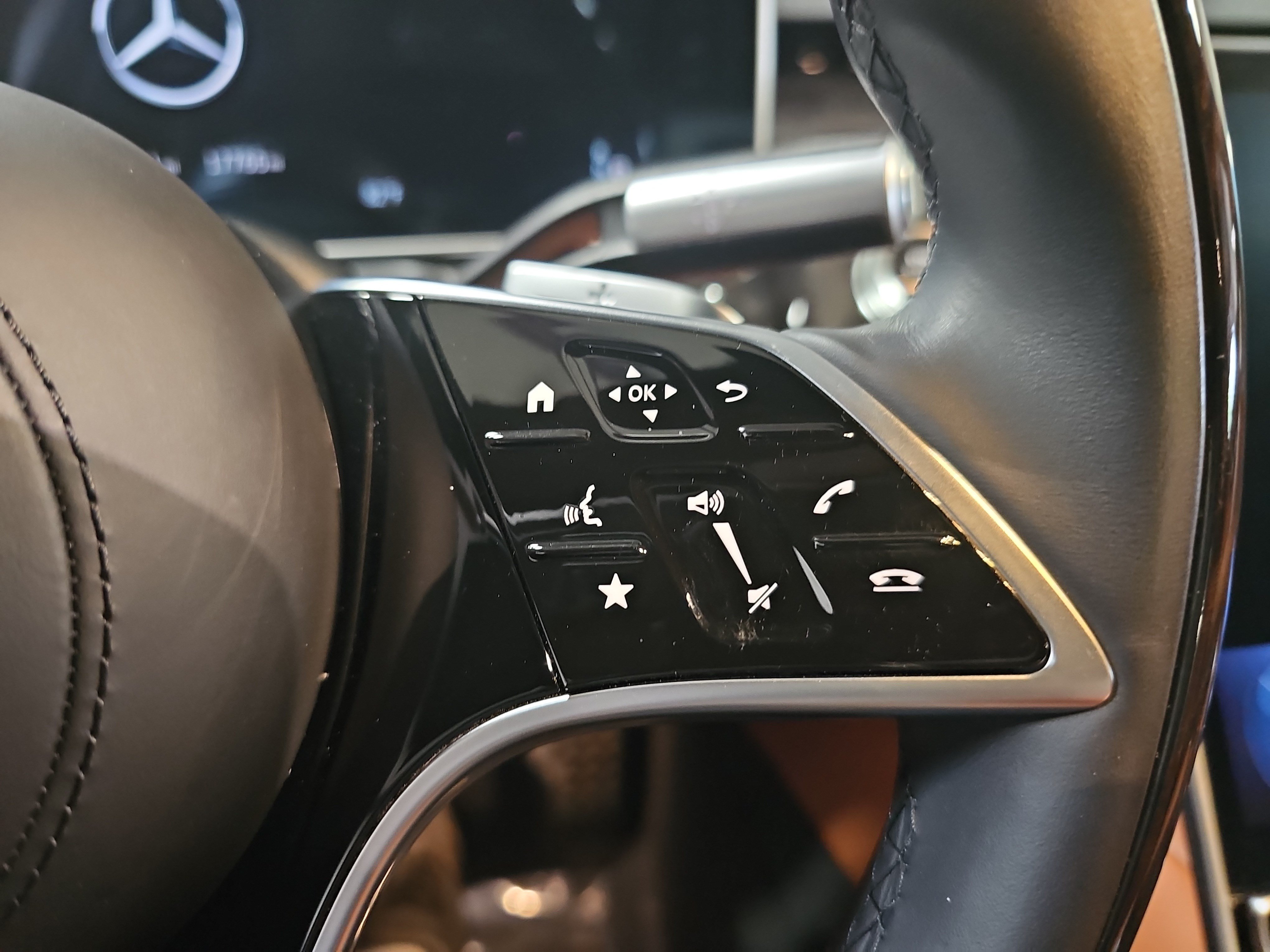 Certified 2023 Mercedes-Benz S 580 4MATIC Sedan image 19