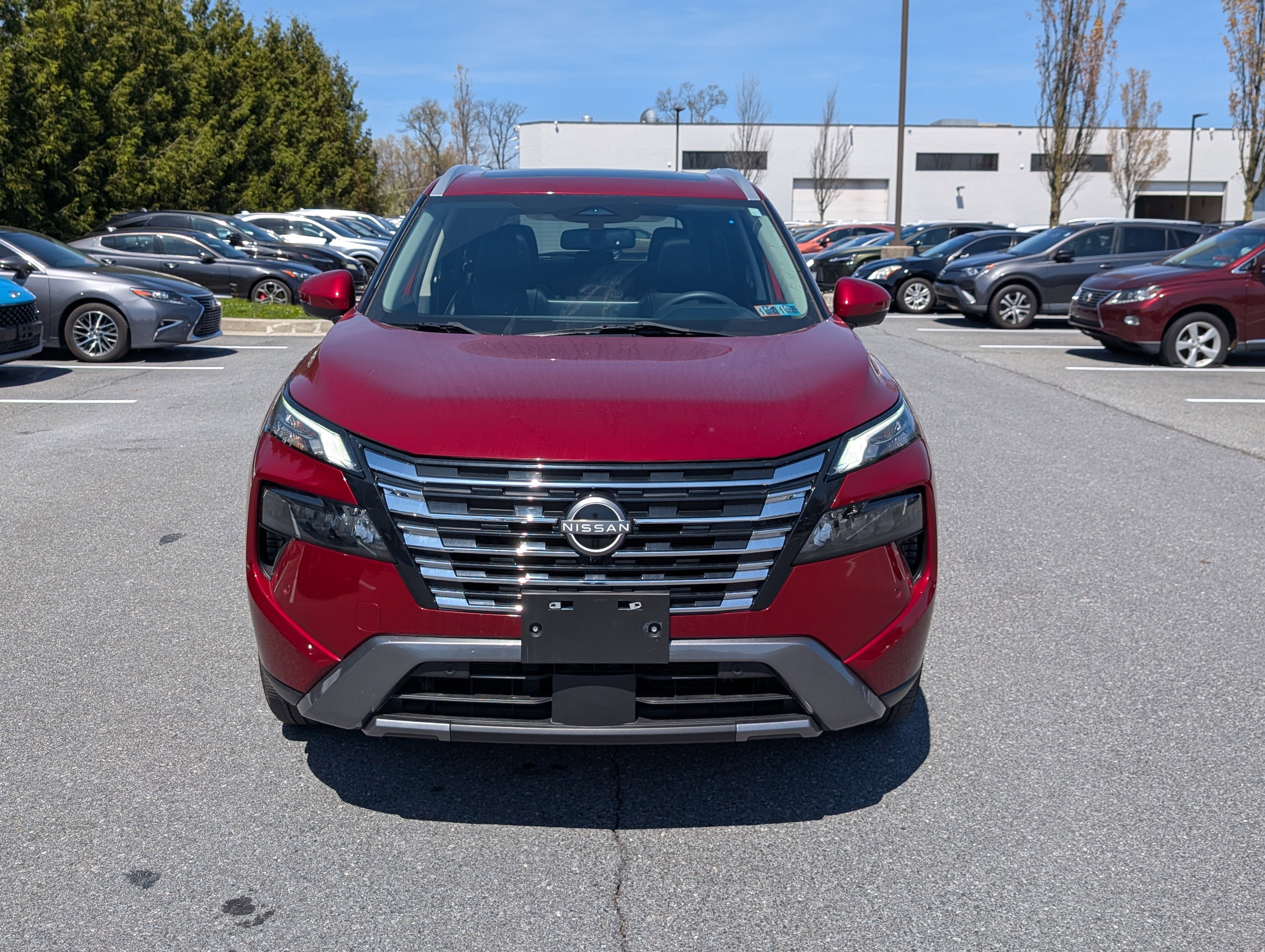 Used 2024 Nissan Rogue SL w/ SL Premium Package image 8