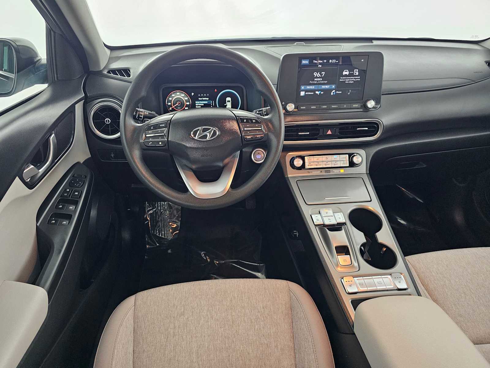 Used 2023 Hyundai Kona SE image 18