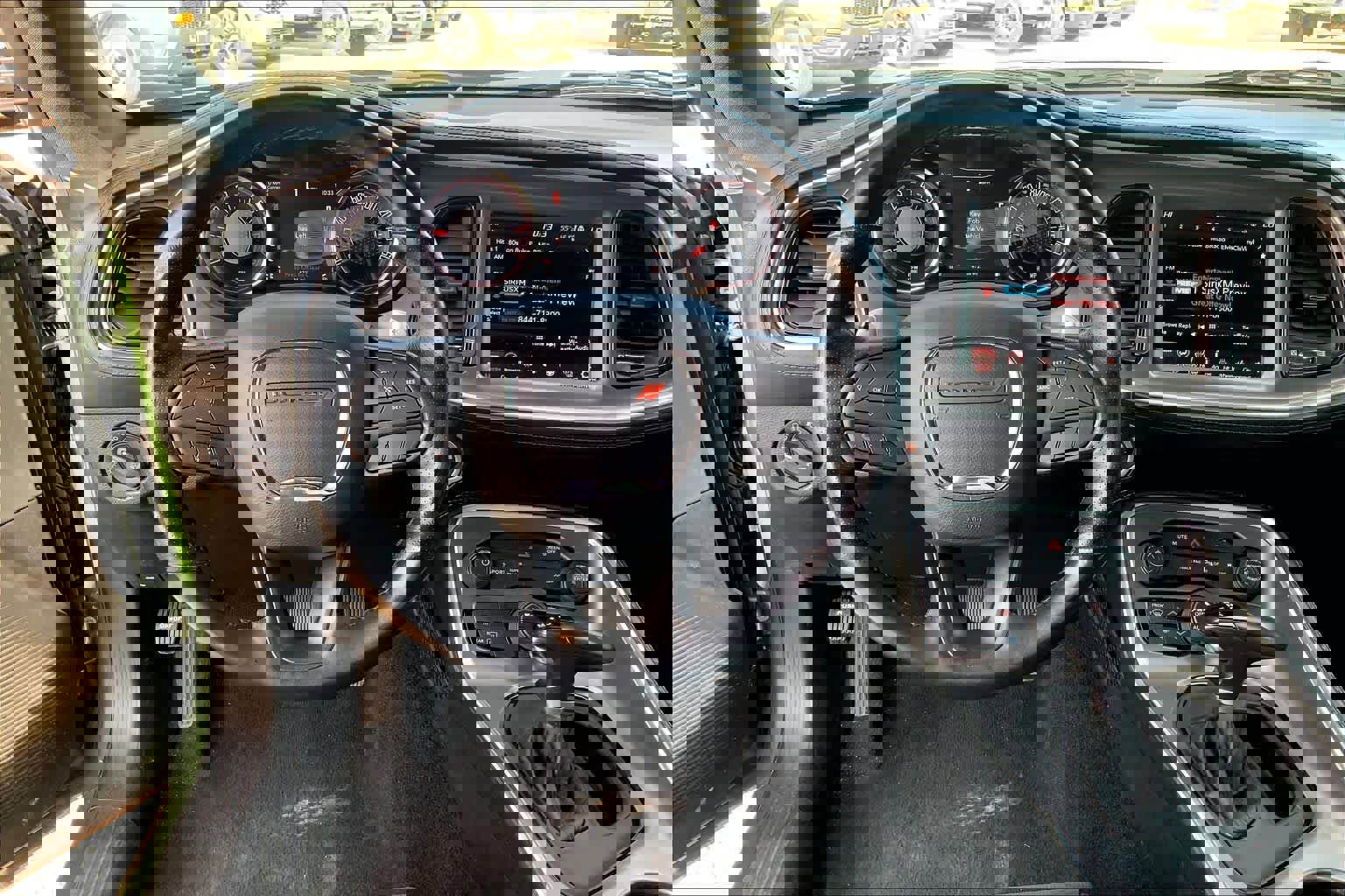 Used 2022 Dodge Challenger R/T w/ Plus Package image 5