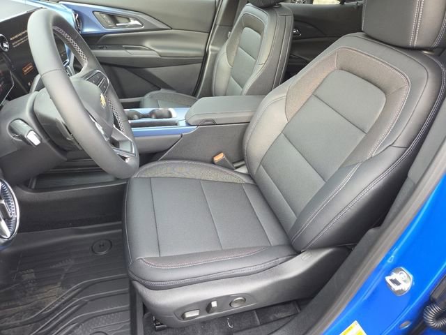 New 2026 Chevrolet Equinox EV LT image 33