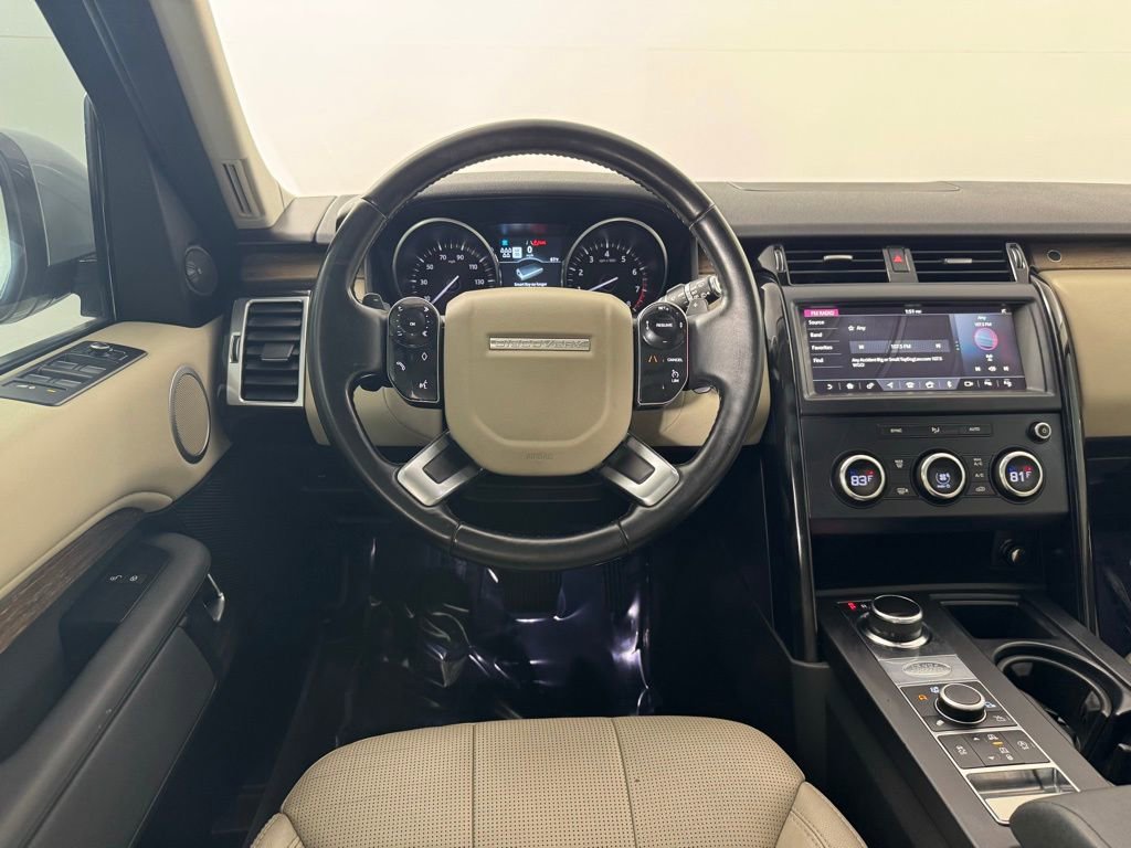 Used 2019 Land Rover Discovery SE image 20