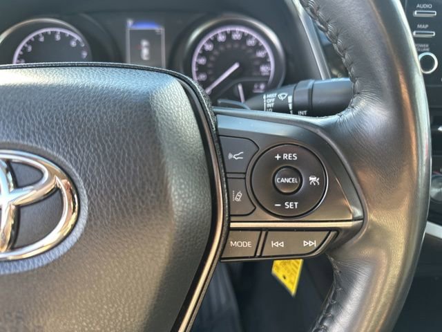 Used 2023 Toyota Camry SE image 16