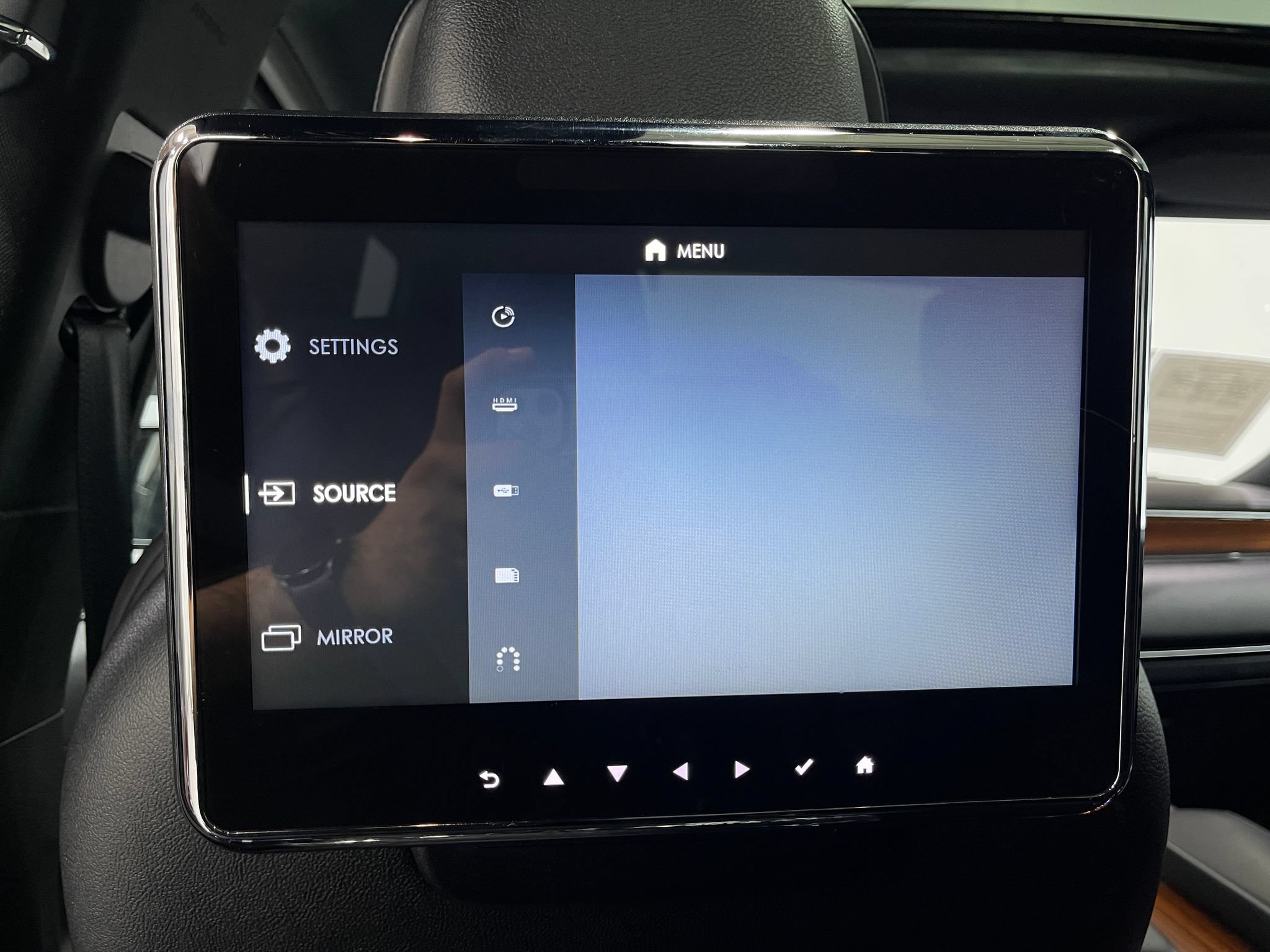 Used 2019 Lincoln Navigator Reserve AWD/4WD image 12