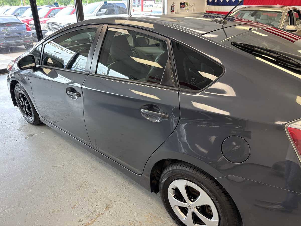 Used 2013 Toyota Prius Three FWD image 12