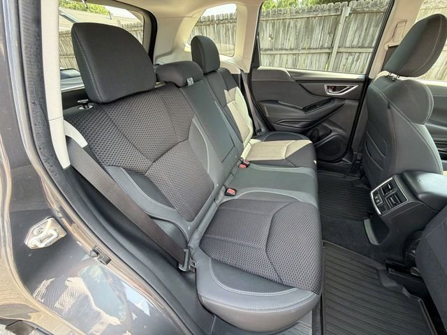 Used 2020 Subaru Forester Premium AWD/4WD image 27