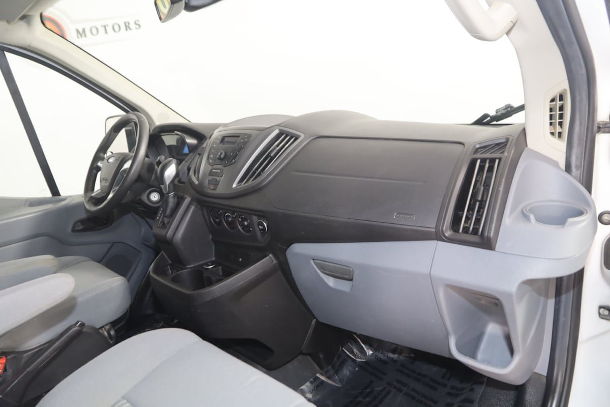 Used 2016 Ford Transit 250 130 Low Roof w/ Exterior Upgrade Package RWD image 27