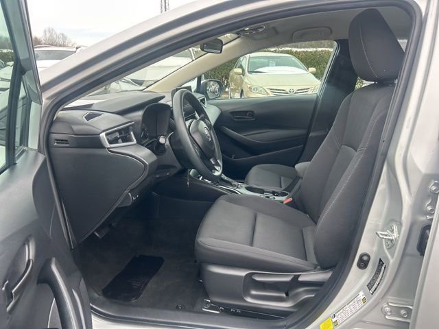 Used 2024 Toyota Corolla LE image 13