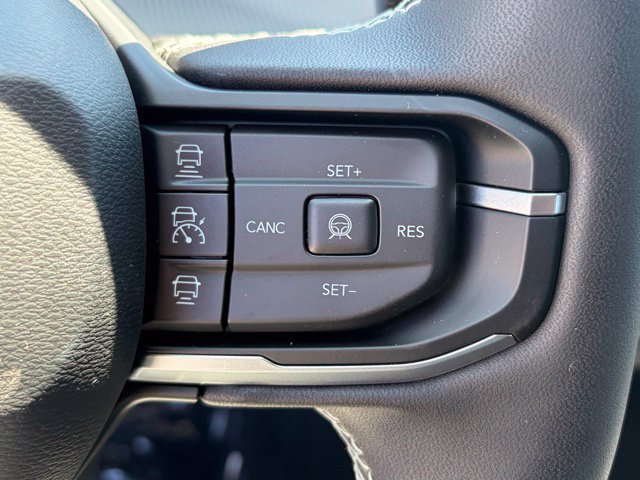 New 2026 Jeep Cherokee Laredo AWD/4WD image 17