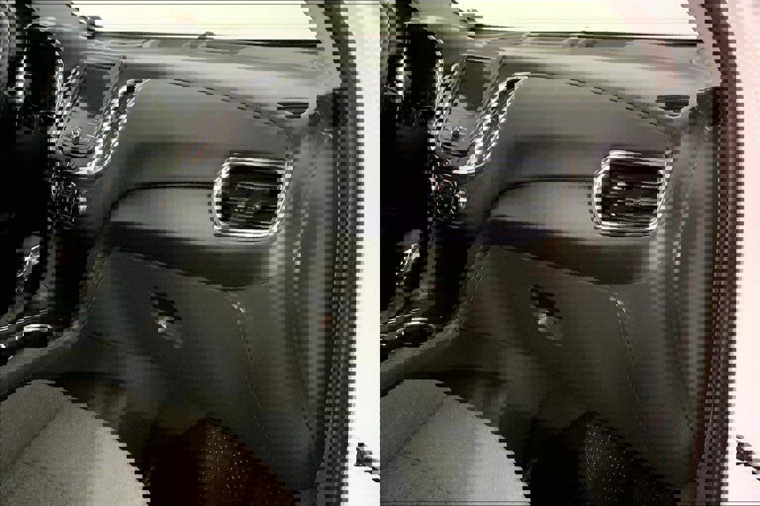 Used 2022 Chevrolet Equinox LT image 17