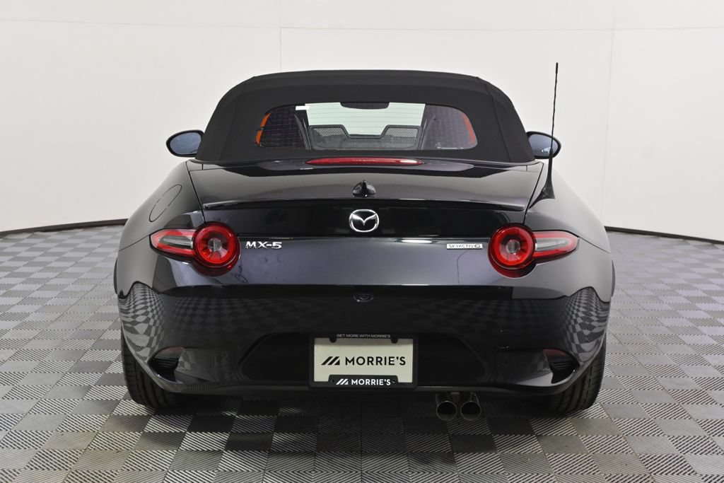 New 2026 MAZDA MX-5 Miata Club w/ Weather Package RWD image 5