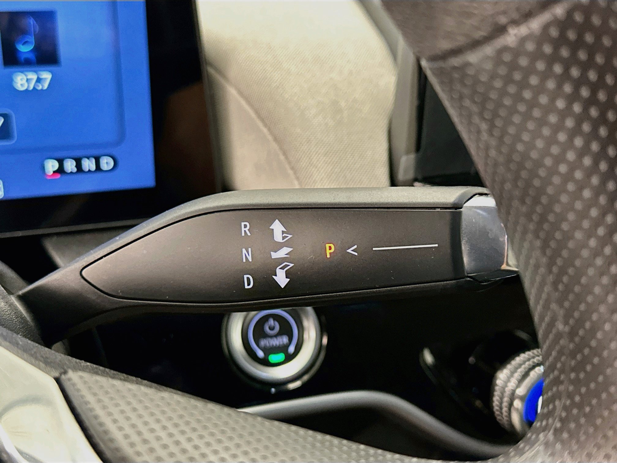 Used 2025 Honda Prologue EX image 25
