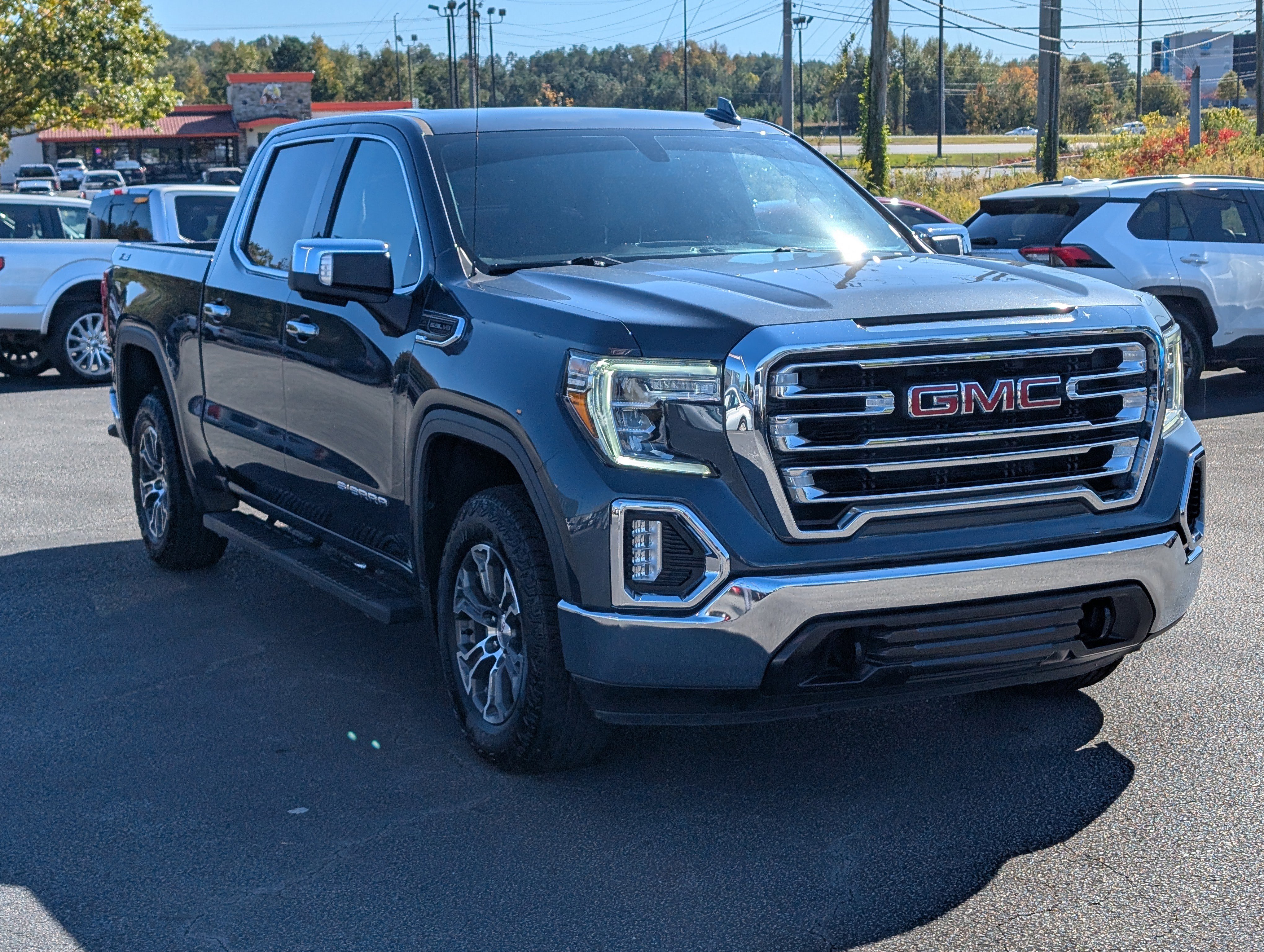 Used 2021 GMC Sierra 1500 SLT w/ X31 Off-Road Package image 4