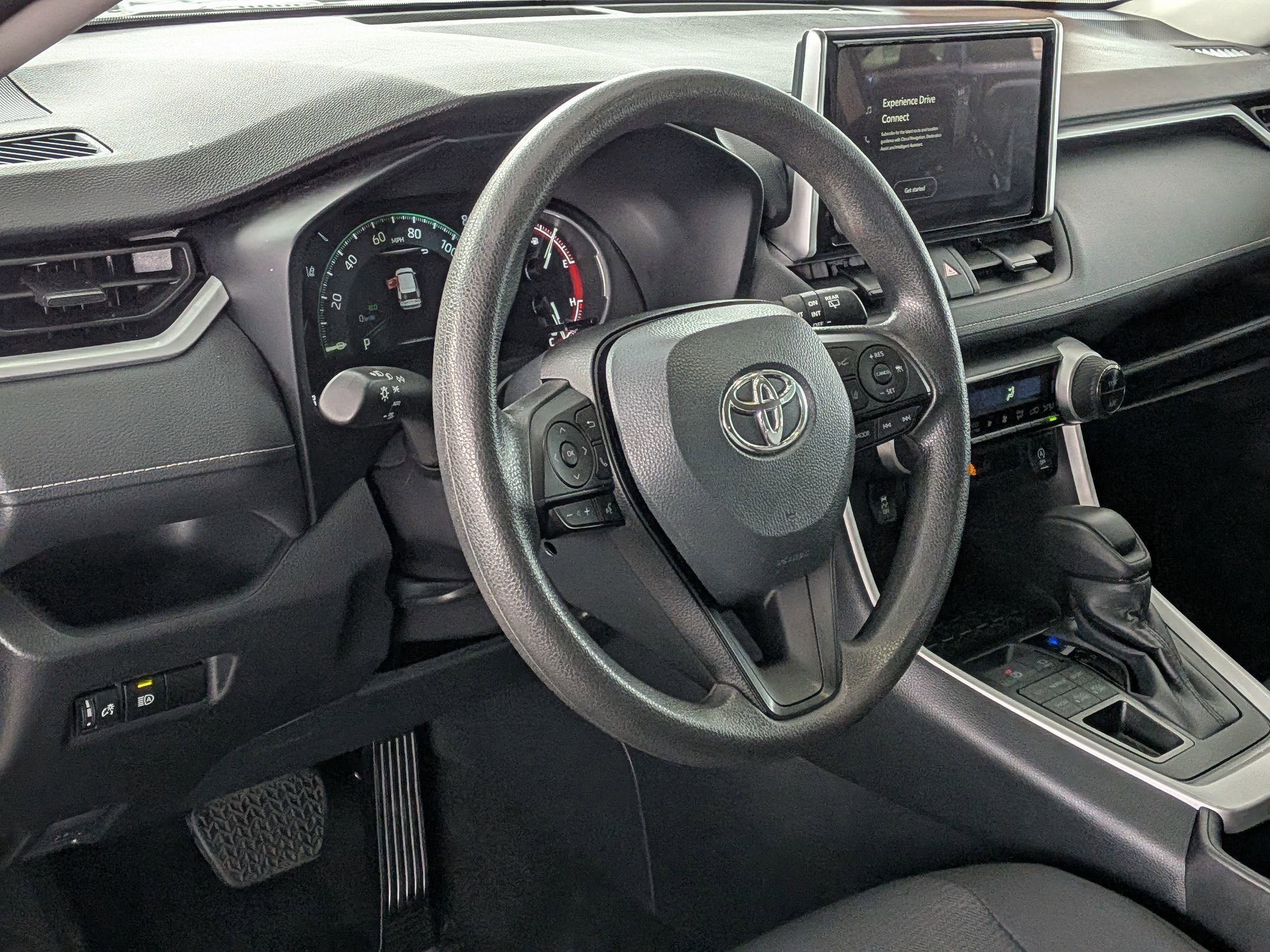 Certified 2025 Toyota RAV4 XLE AWD/4WD image 14