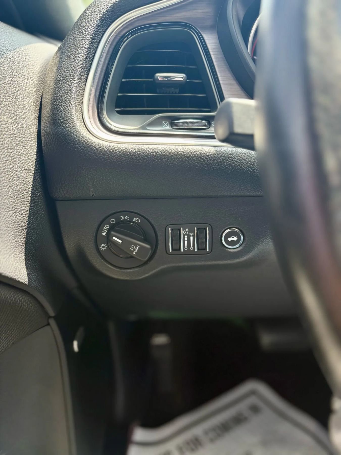Used 2018 Dodge Challenger R/T w/ Sound Group RWD image 41