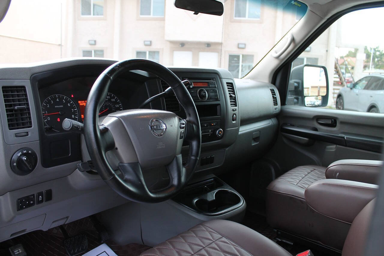 Used 2016 Nissan NV 3500 S w/ Power Package RWD image 22