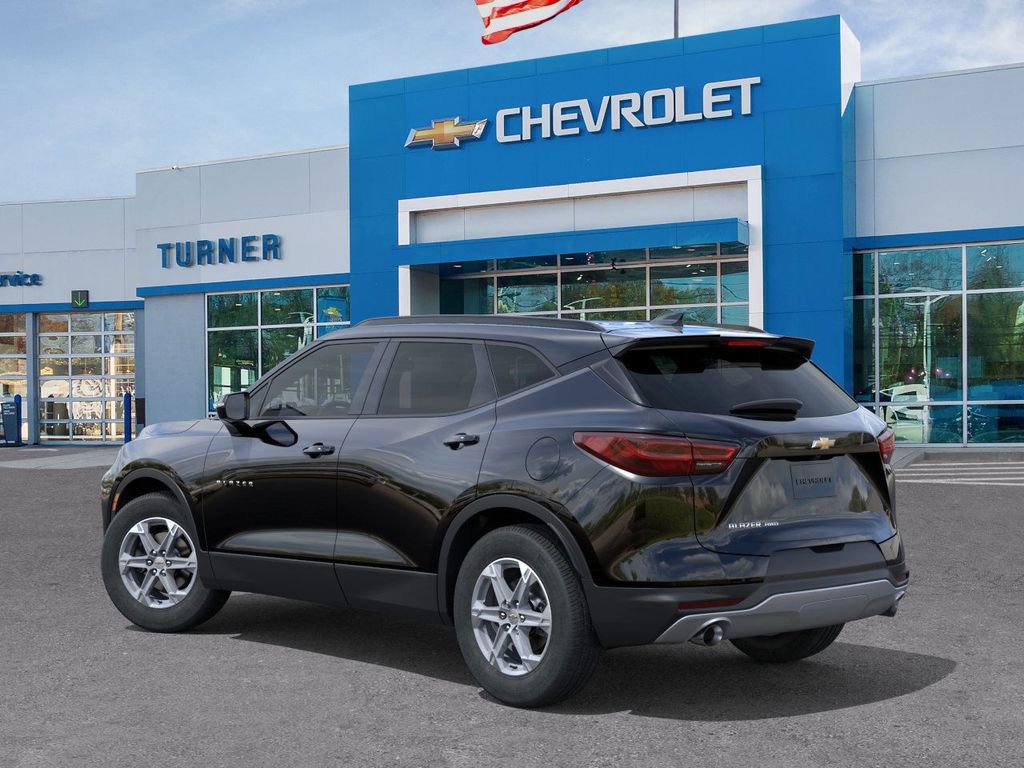 New 2026 Chevrolet Blazer LT AWD/4WD image 3