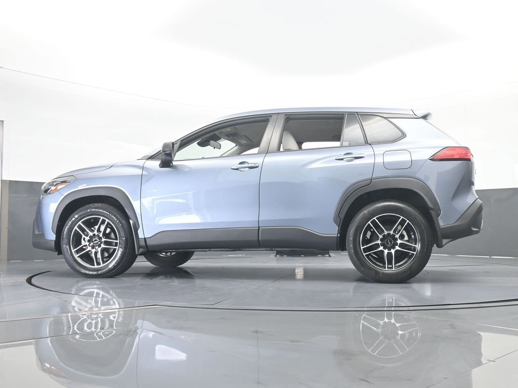 Used 2023 Toyota Corolla Cross L image 55