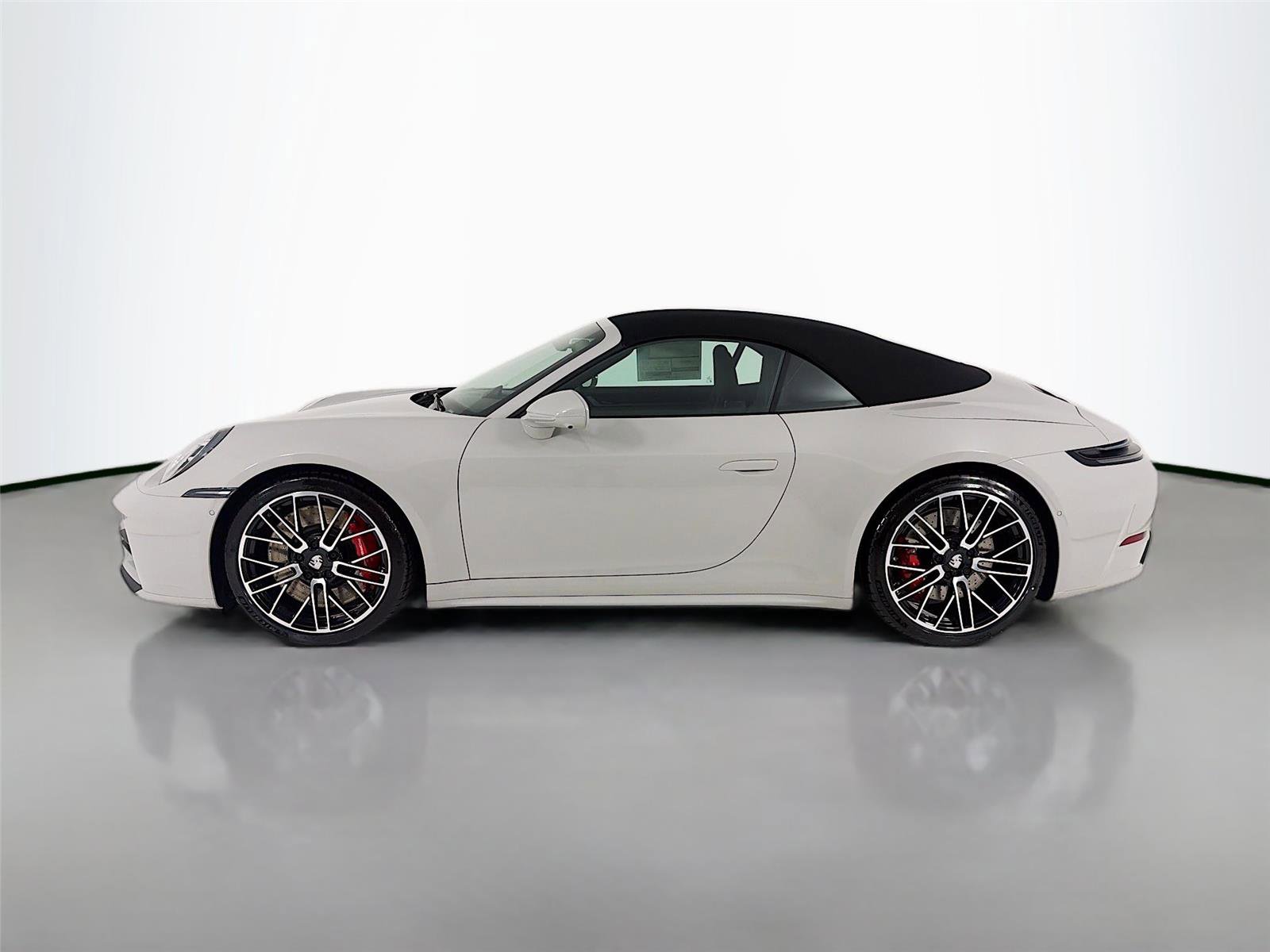 New 2026 Porsche 911 Carrera S image 2