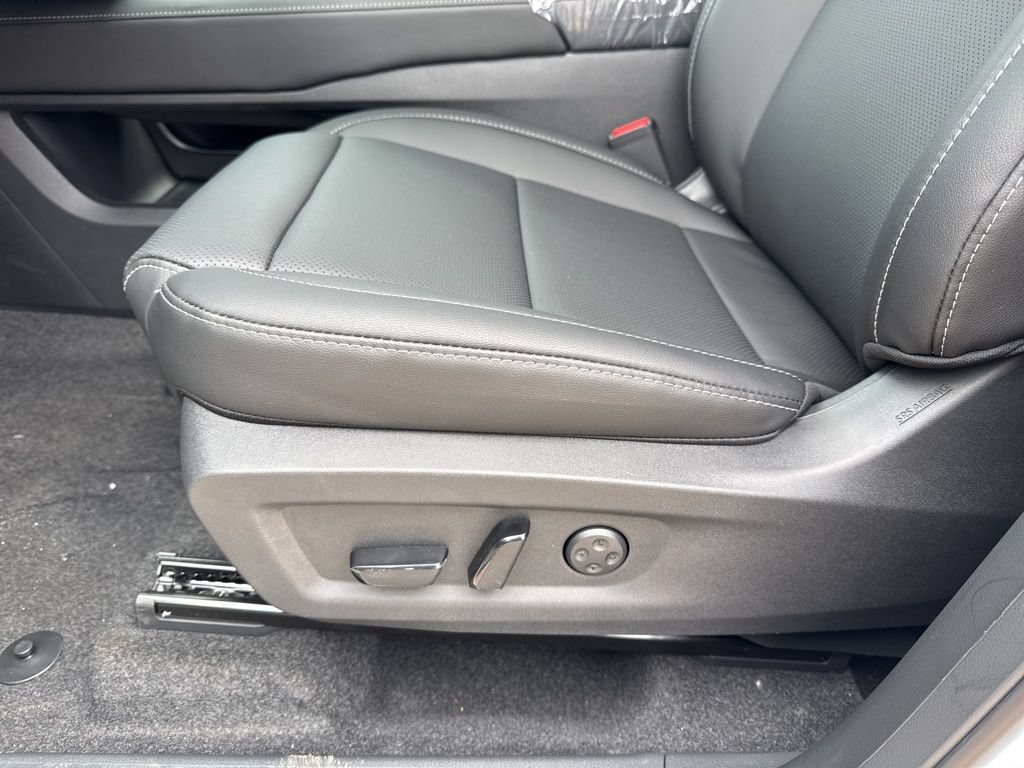 New 2026 Nissan Murano SL w/ Comfort Package AWD/4WD image 16