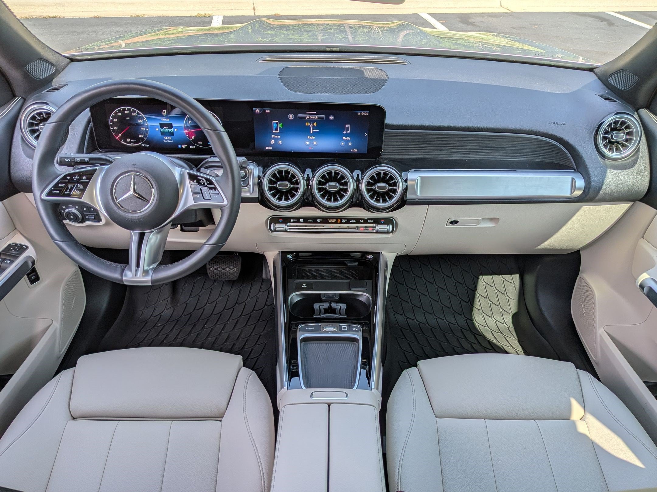 Certified 2026 Mercedes-Benz GLB 250 image 30