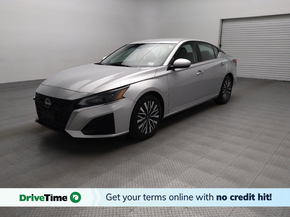 Used 2023 Nissan Altima 2.5 SV image 1