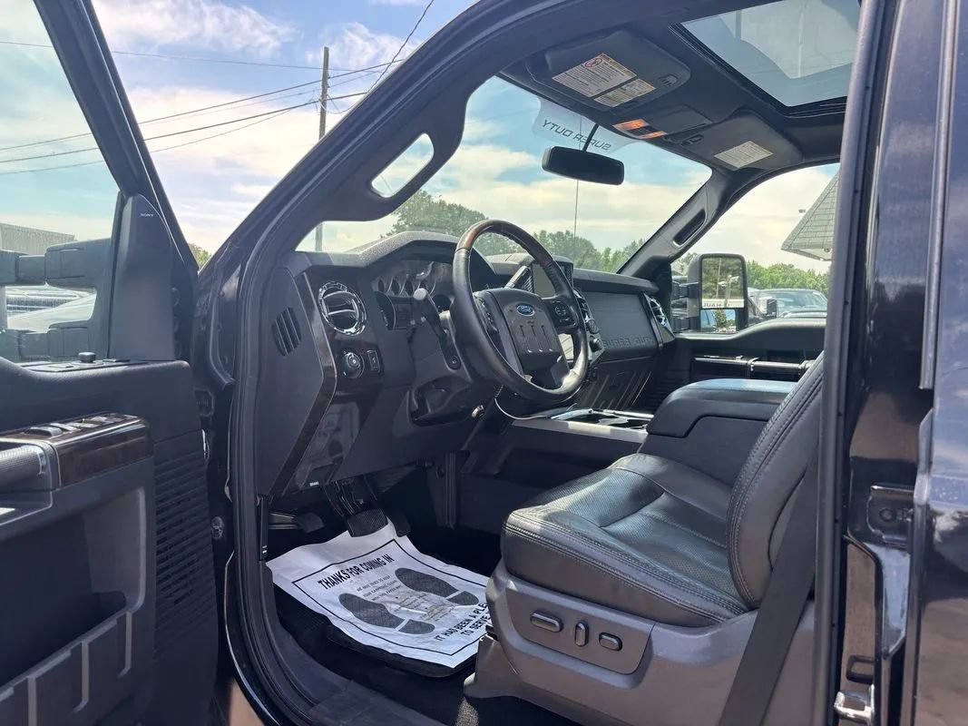 Used 2013 Ford F250 Platinum w/ FX4 Off Road Pkg AWD/4WD image 15