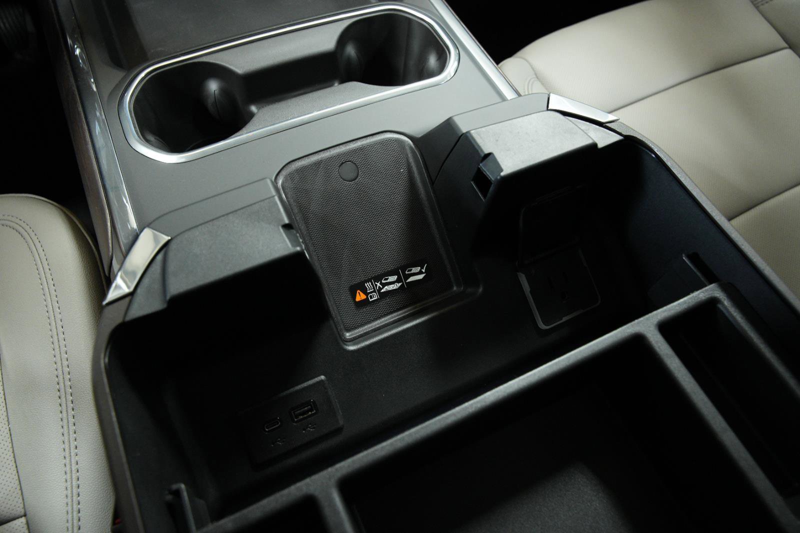 New 2026 GMC Sierra 2500 SLT w/ SLT Premium Package image 39