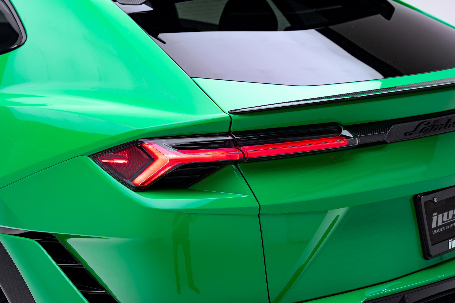 Used 2023 Lamborghini Urus Performante AWD/4WD image 35