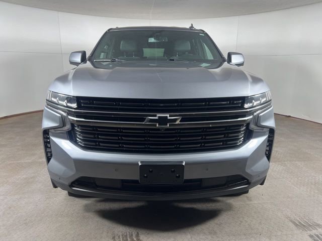 Used 2022 Chevrolet Tahoe RST w/ Luxury Package AWD/4WD image 2