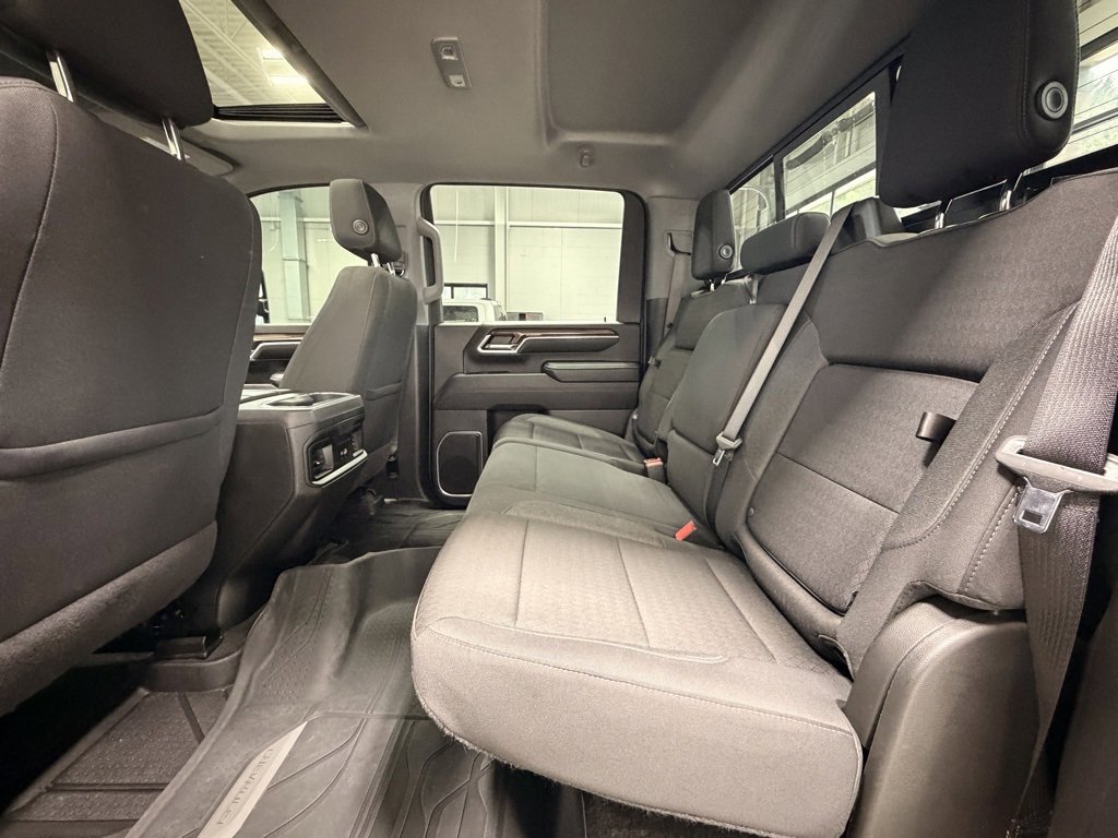 Used 2024 Chevrolet Silverado 2500 LT w/ Midnight Edition image 24