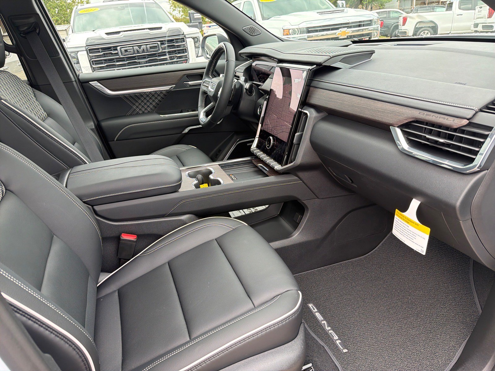 New 2027 GMC Acadia Denali FWD image 16