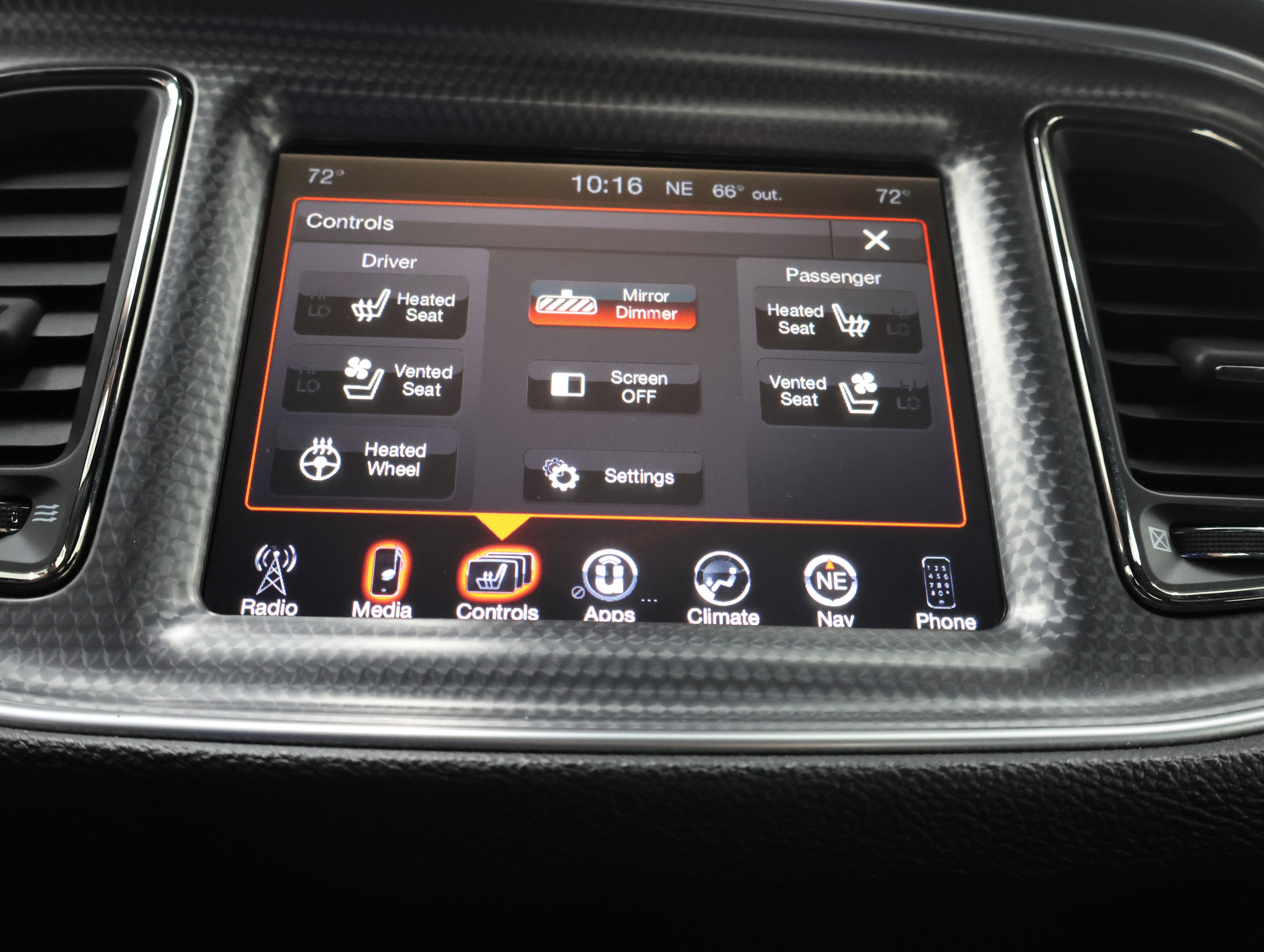 Used 2015 Dodge Challenger SRT Hellcat image 44