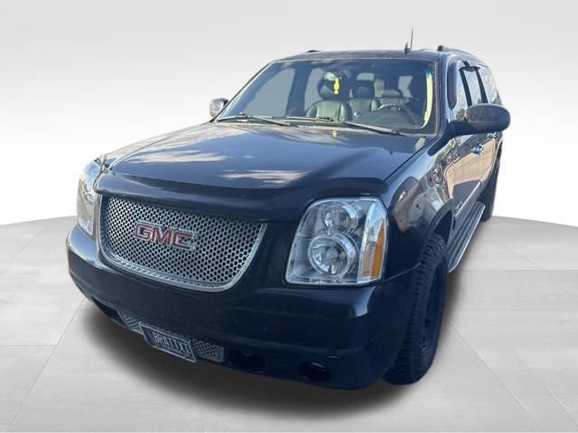 Used 2014 GMC Yukon XL Denali AWD/4WD image 1