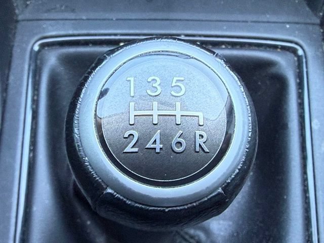 Used 2021 Subaru Crosstrek 2.0i Premium AWD/4WD image 19