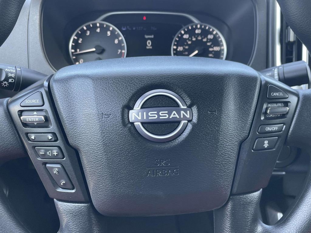 Used 2026 Nissan Frontier SV image 23