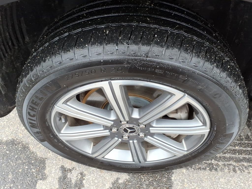 Used 2020 Mercedes-Benz GLS 450 4MATIC image 9
