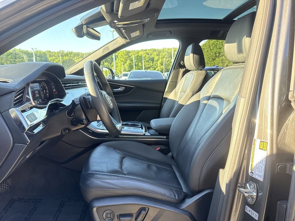 Used 2021 Audi Q7 3.0T Premium Plus w/ Premium Plus Package AWD/4WD image 13